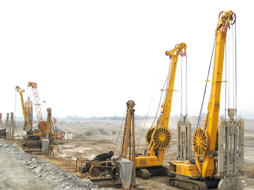 樂山機群(qun)施工